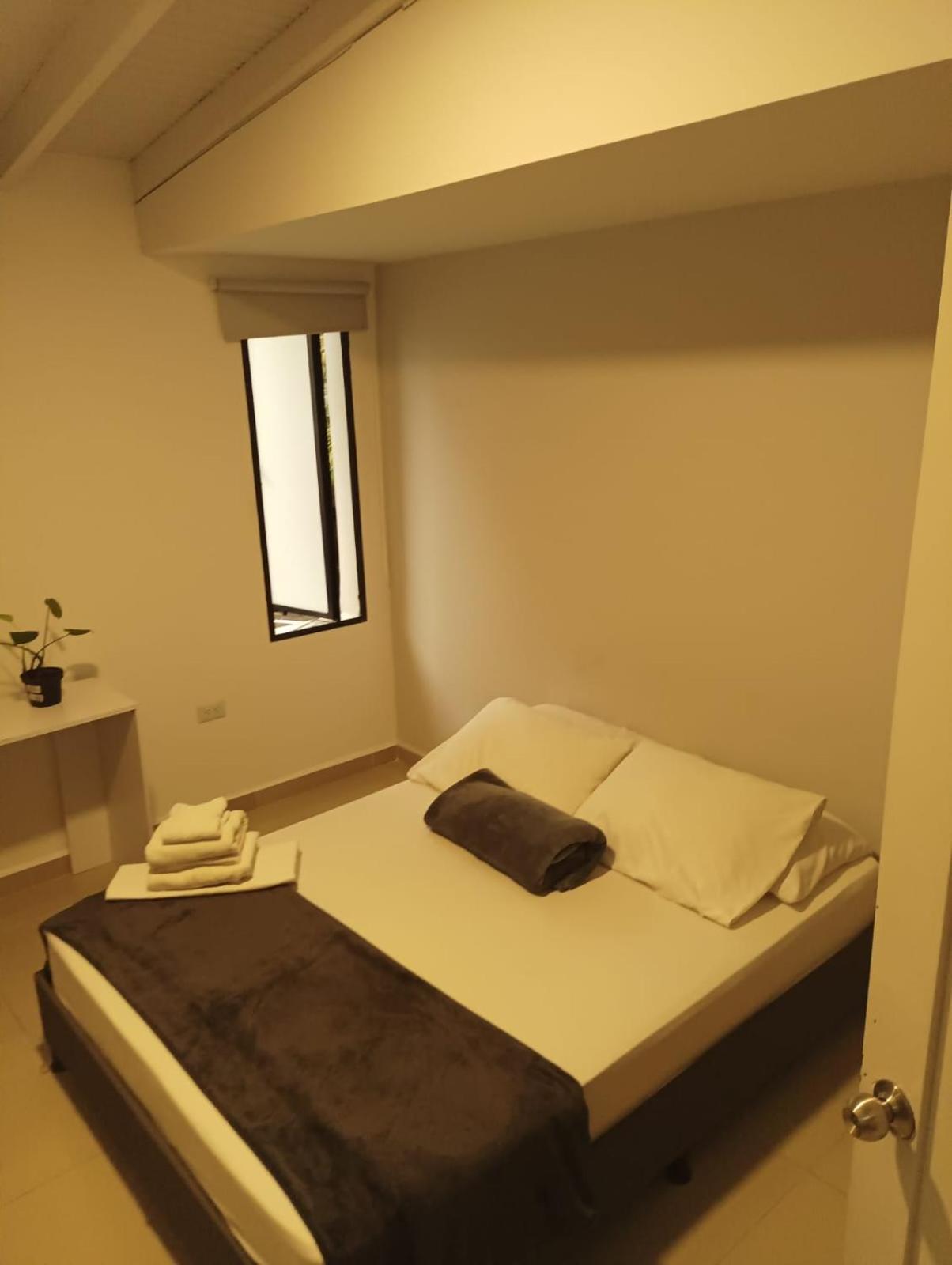 Hotel La Carpita Медельин Экстерьер фото